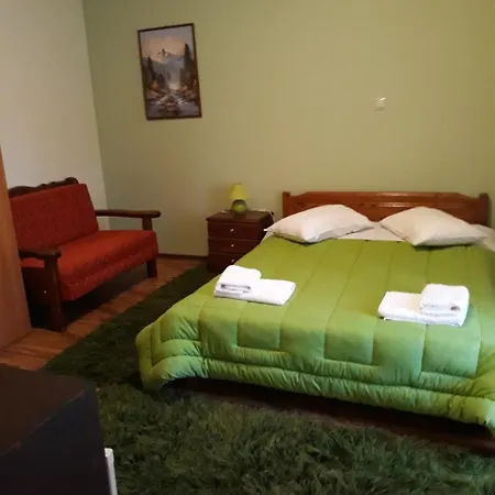 Πανσιόν Ageri-rooms *