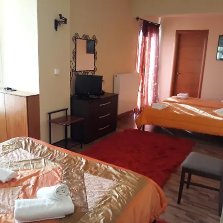 Πανσιόν Ageri-rooms